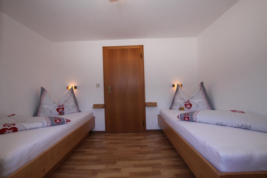 Pfandlhof Hotel Walchsee Exterior photo